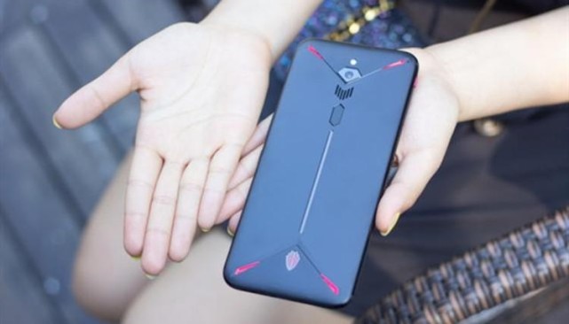 全屏小游戏_700元以下全屏手机游戏_全屏游戏软件