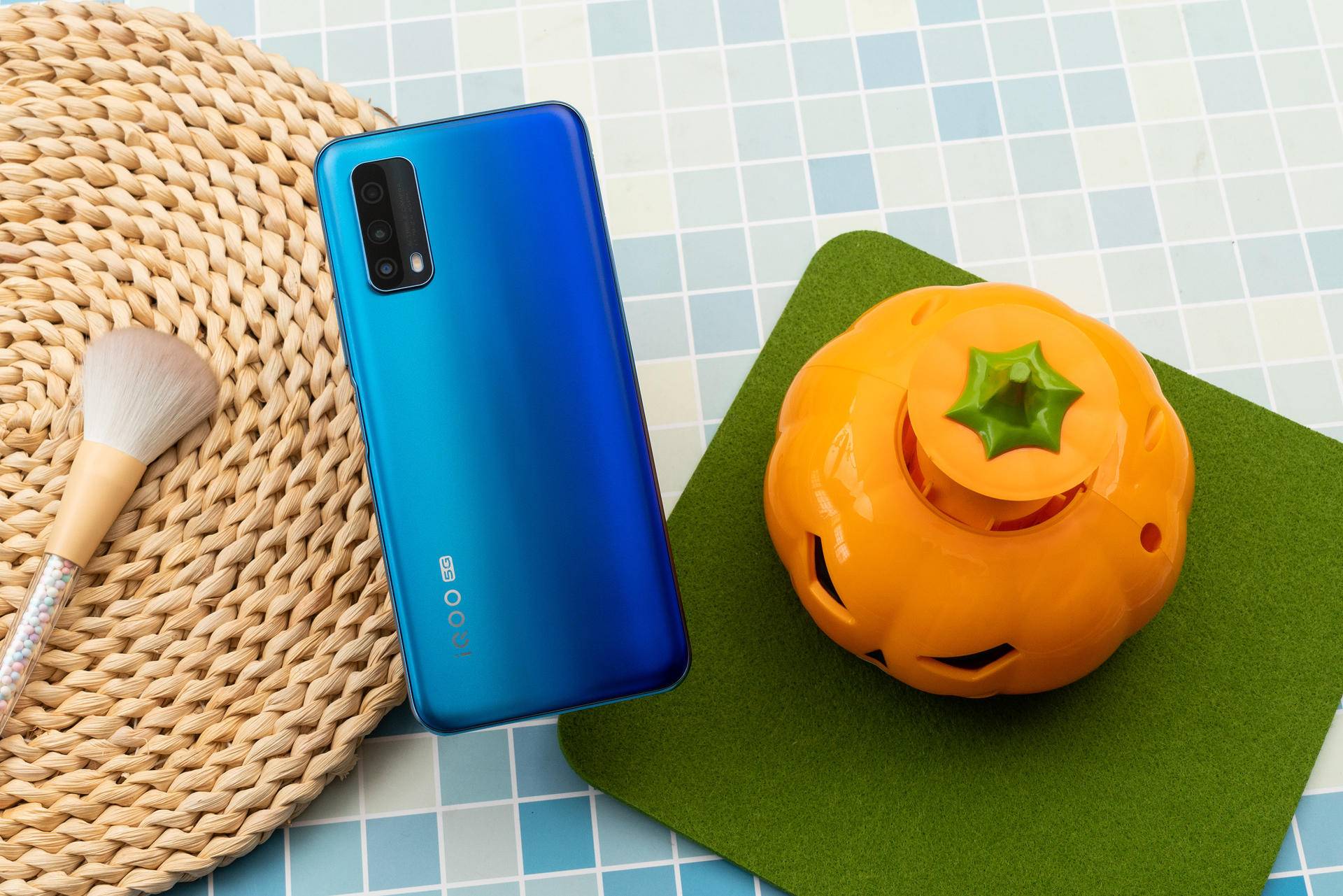 爱酷游戏手机怎么样_艾酷z1x手机是游戏机吗_艾酷手机好用吗