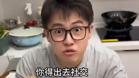 弟弟下跪打手机游戏违法吗_弟弟挨打挣钱_我打弟弟犯法吗