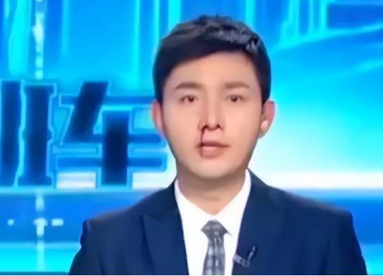 弟弟下跪打手机游戏违法吗_我打弟弟犯法吗_弟弟挨打挣钱