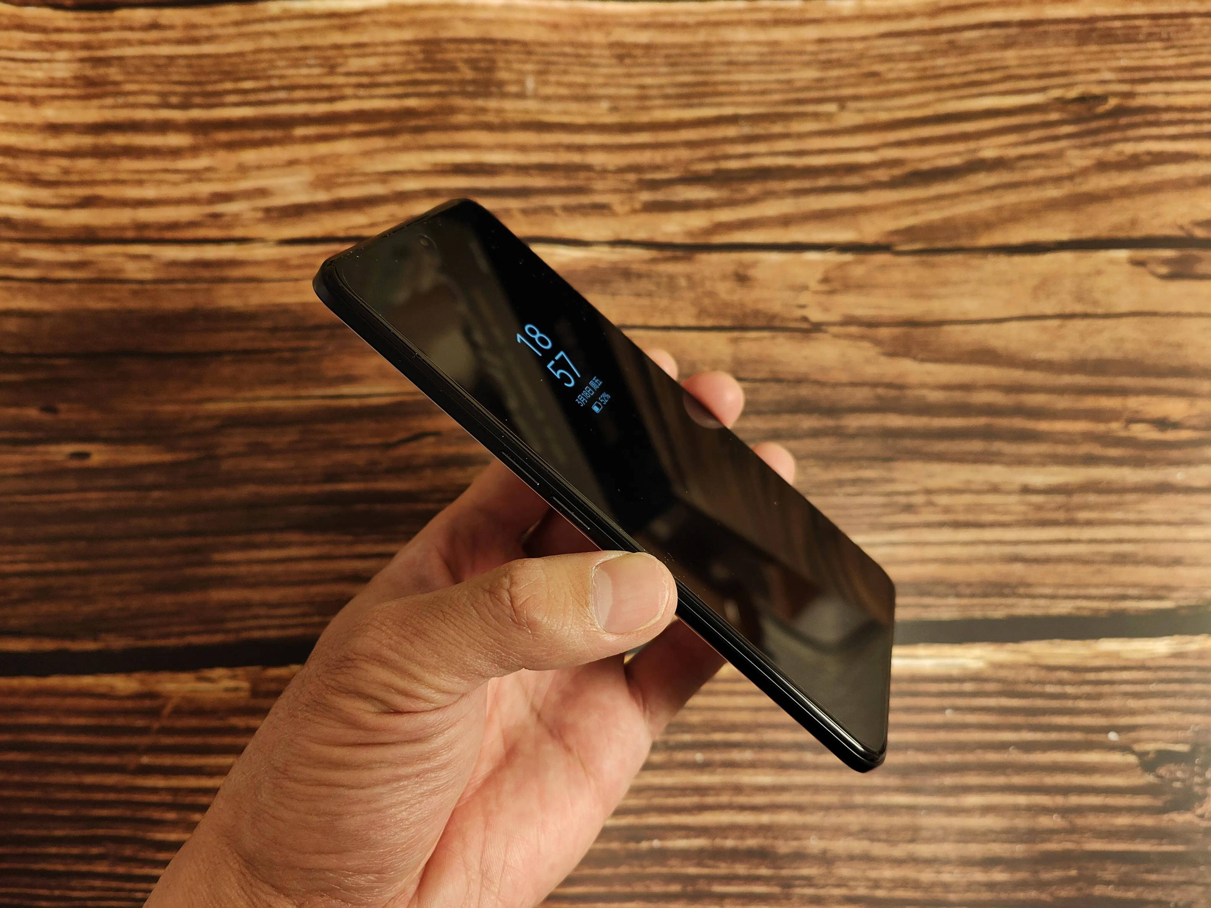 neo3算游戏手机吗_什么手机算游戏手机_neo3玩游戏怎么样
