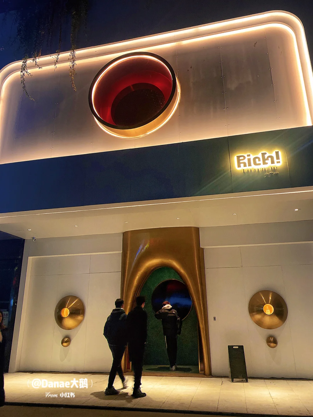 大字手机游戏双人_有什么字是双人游戏_双人玩的文字游戏