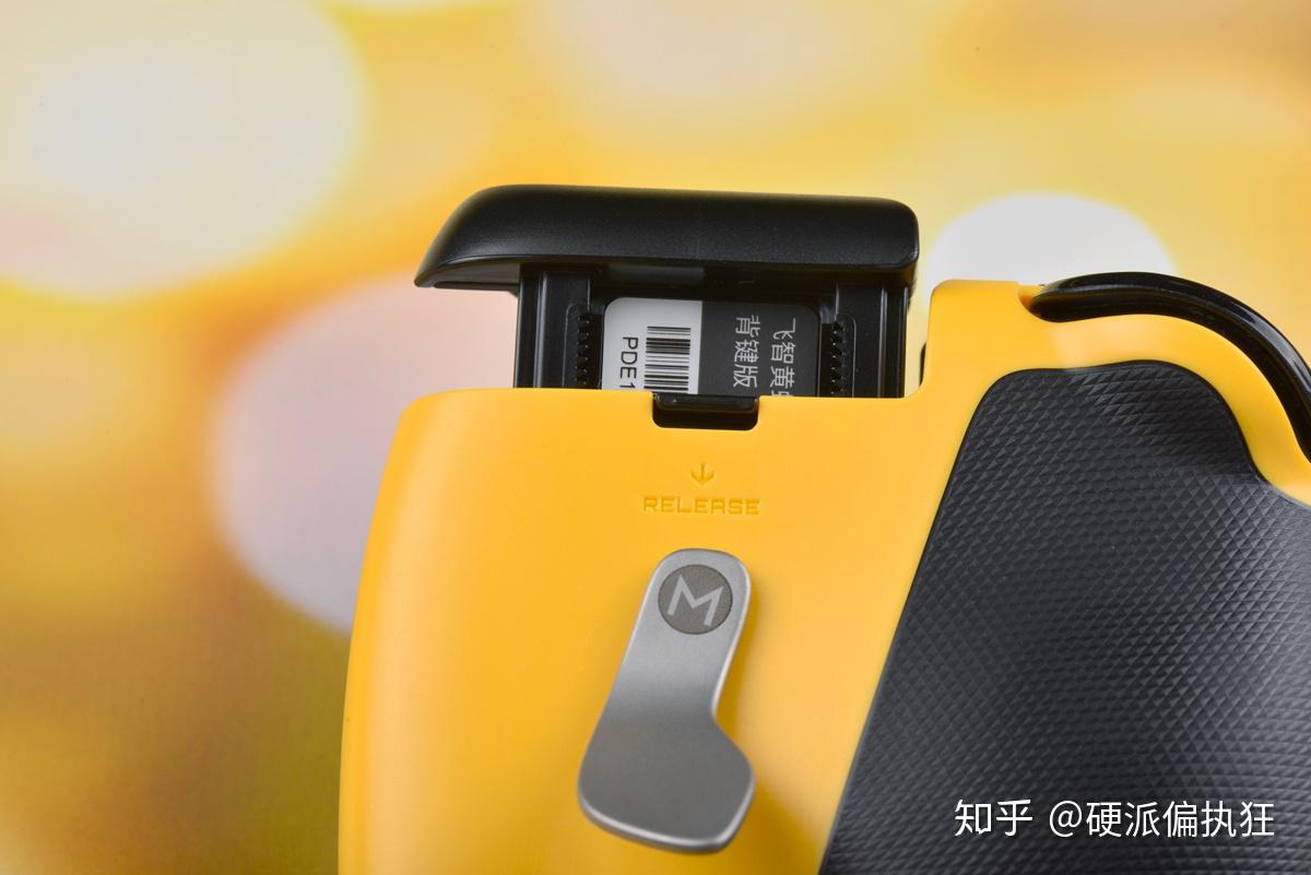 打个游戏手机一直断触_触断打手机游戏怎么办_触断打手机游戏有影响吗