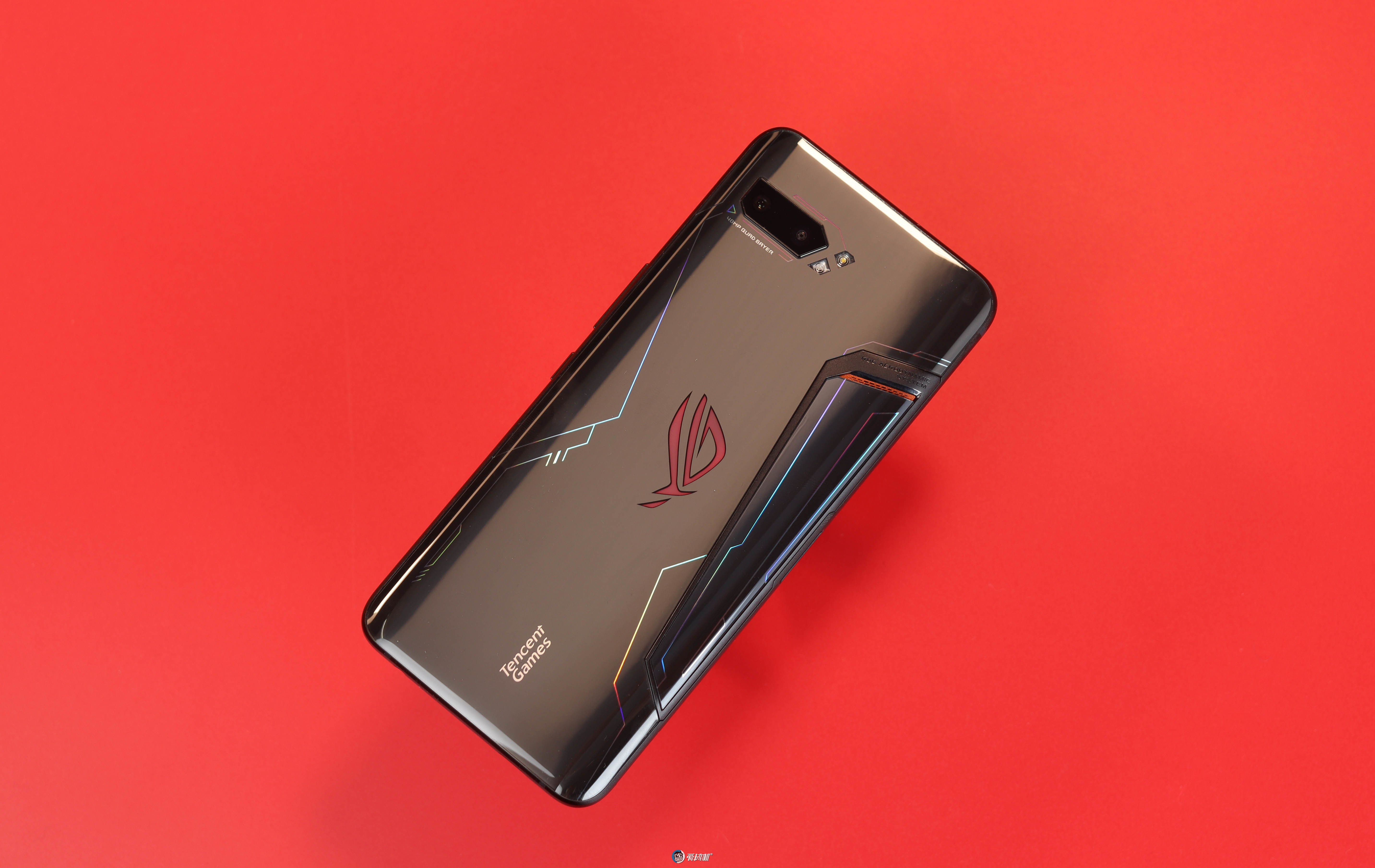 rog3游戏手机值得买吗_rog3游戏手机多少钱_rog3游戏手机价格