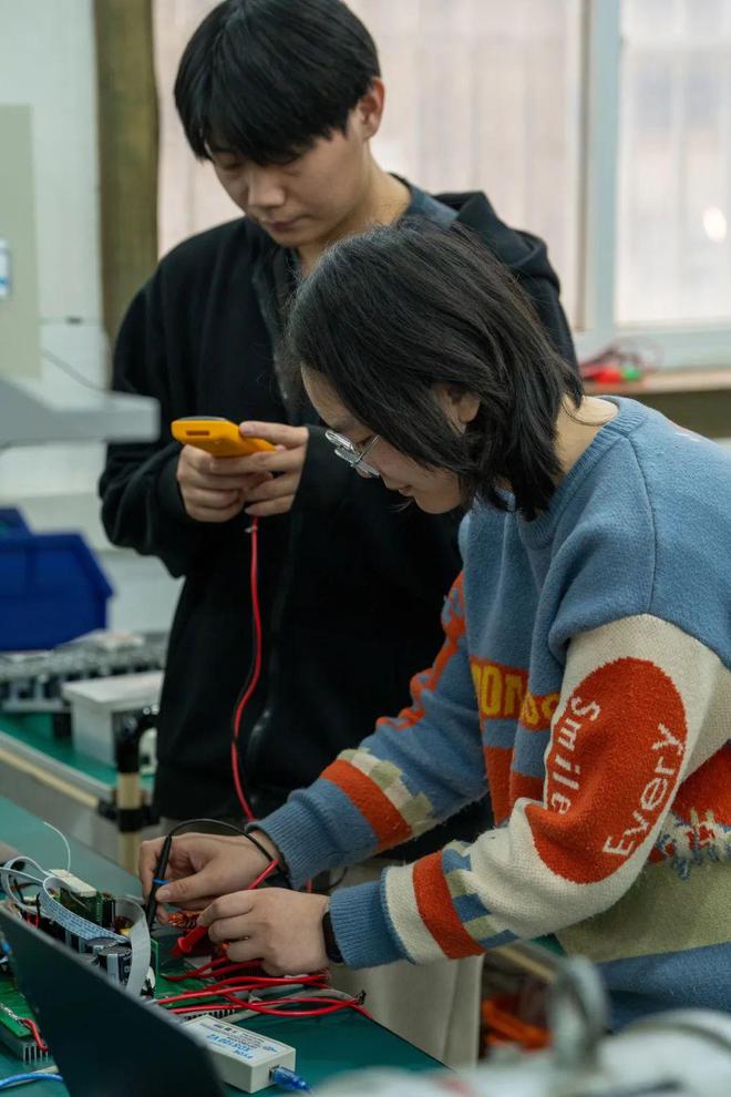 霹雳小组_霹雳小组4_霹雳小组4steam叫什么