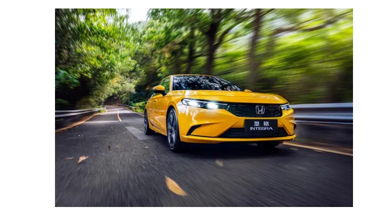 玩游戏中手机是真的吗_jg游戏怎么在手机上玩_在手机玩游戏