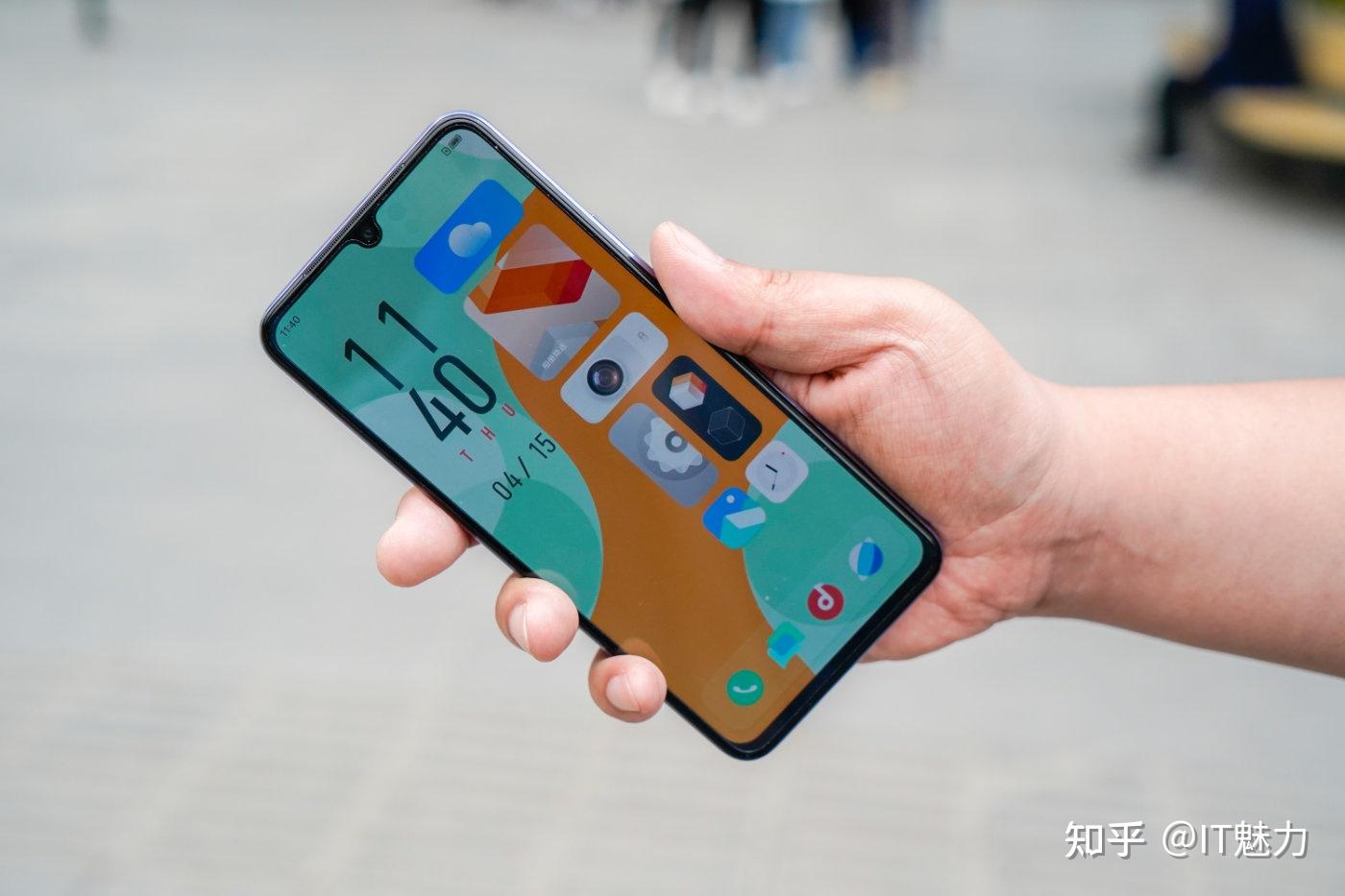 s9e手机可以玩游戏吗_玩手机游戏可以预防老年痴呆吗_玩手机游戏可以赚钱吗