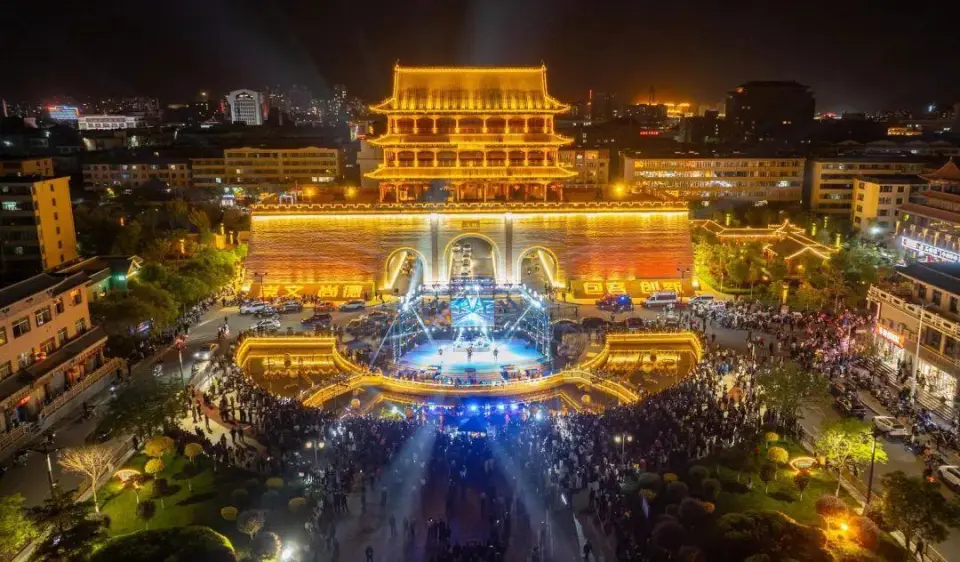 光辉甘城光辉游乐园在线_甘城光辉_光辉甘城游乐园结局