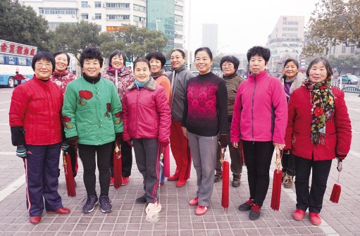 手机游戏晨练怎么玩_晨练游戏手机_小游戏晨练