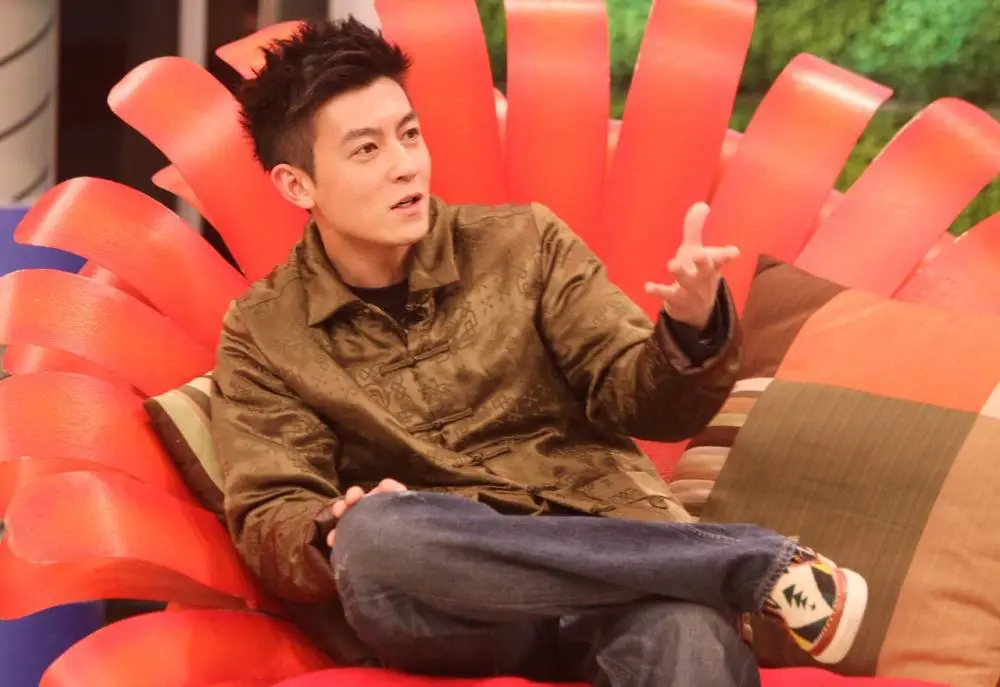 陈冠希手机游戏_陈冠希手机游戏_陈冠希手机游戏