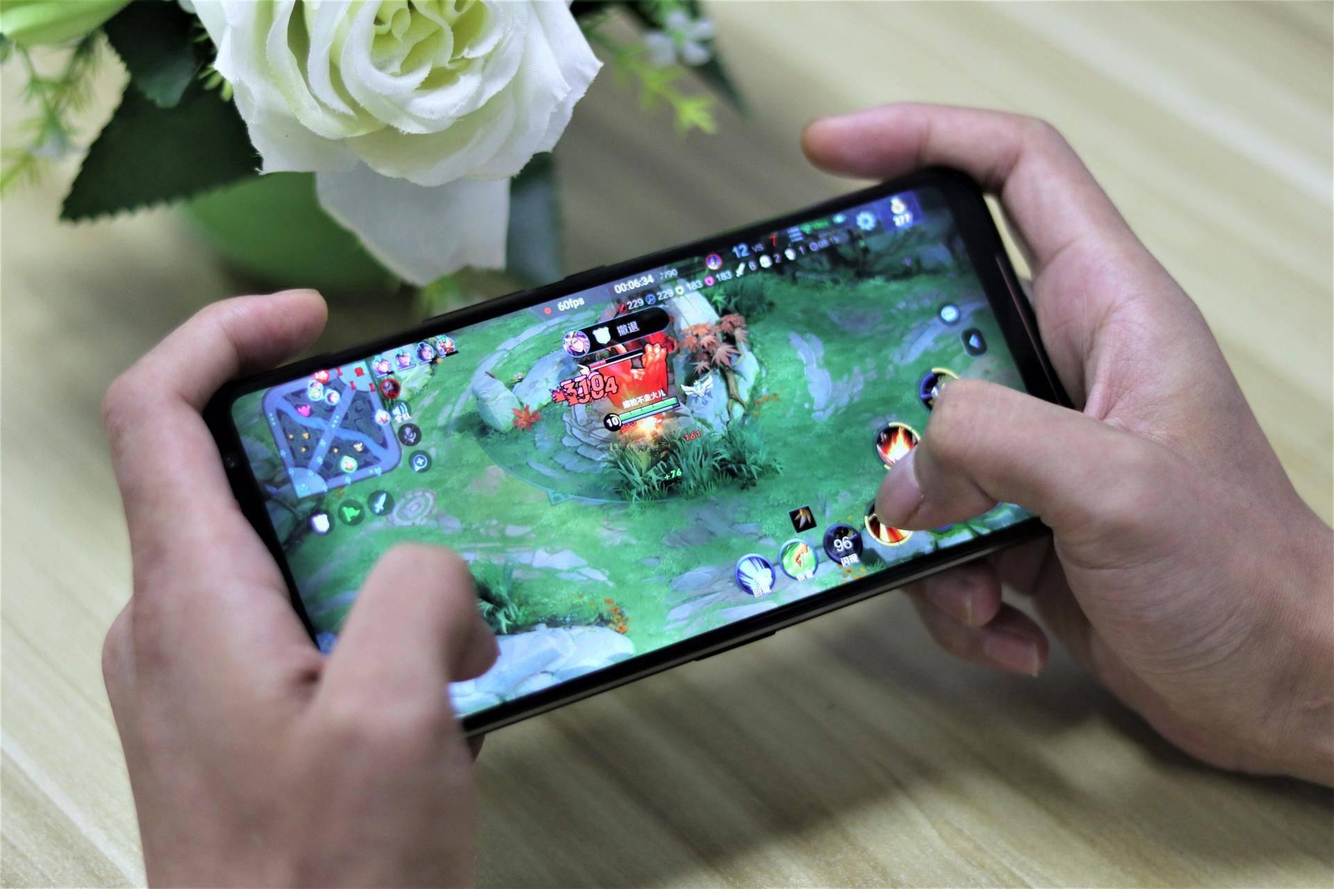 空间手机游戏有rog2吗_空间手机游戏有rog20吗_rog2手机有游戏空间吗