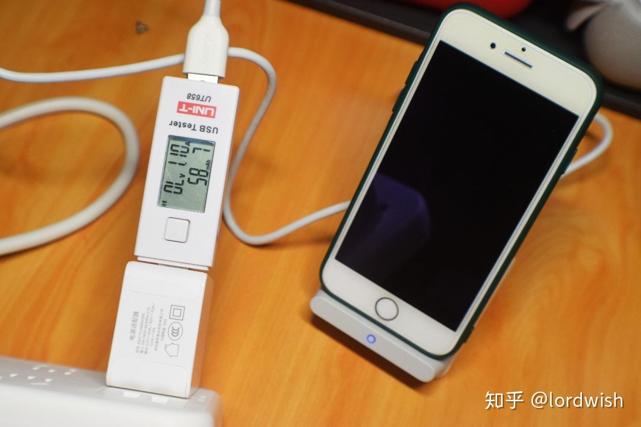 充电器打游戏失灵_手机插充电器玩游戏会不会爆炸_打游戏手机充电器都一样吗