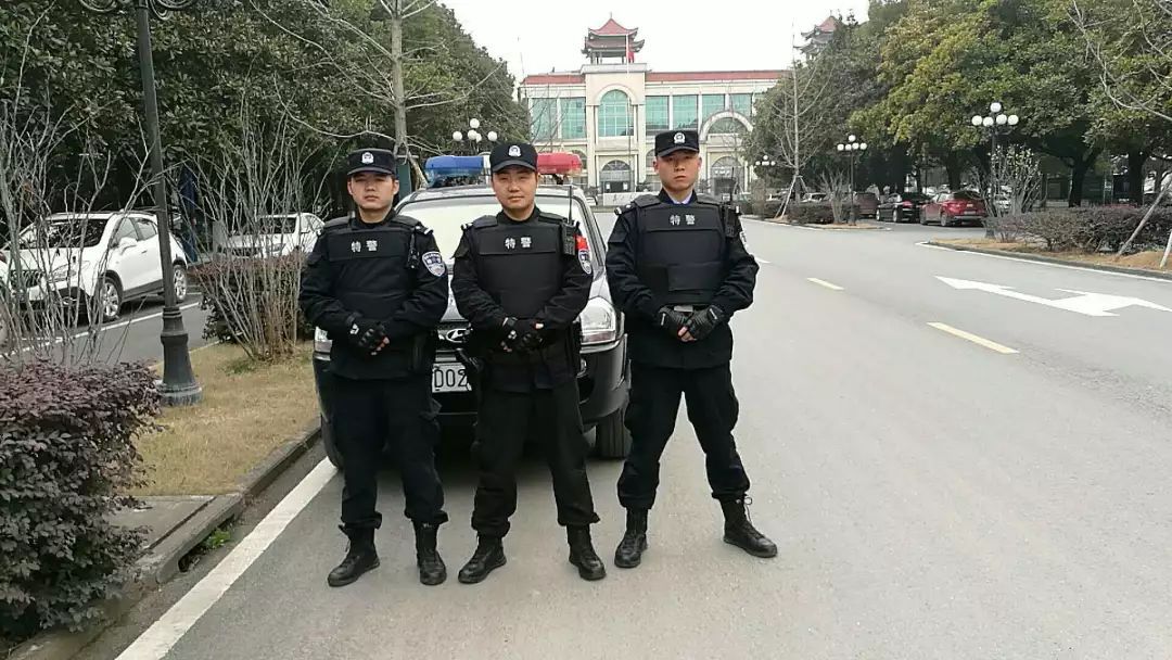 doz手机游戏_手机游戏都要钱_手机游戏斗地主视频