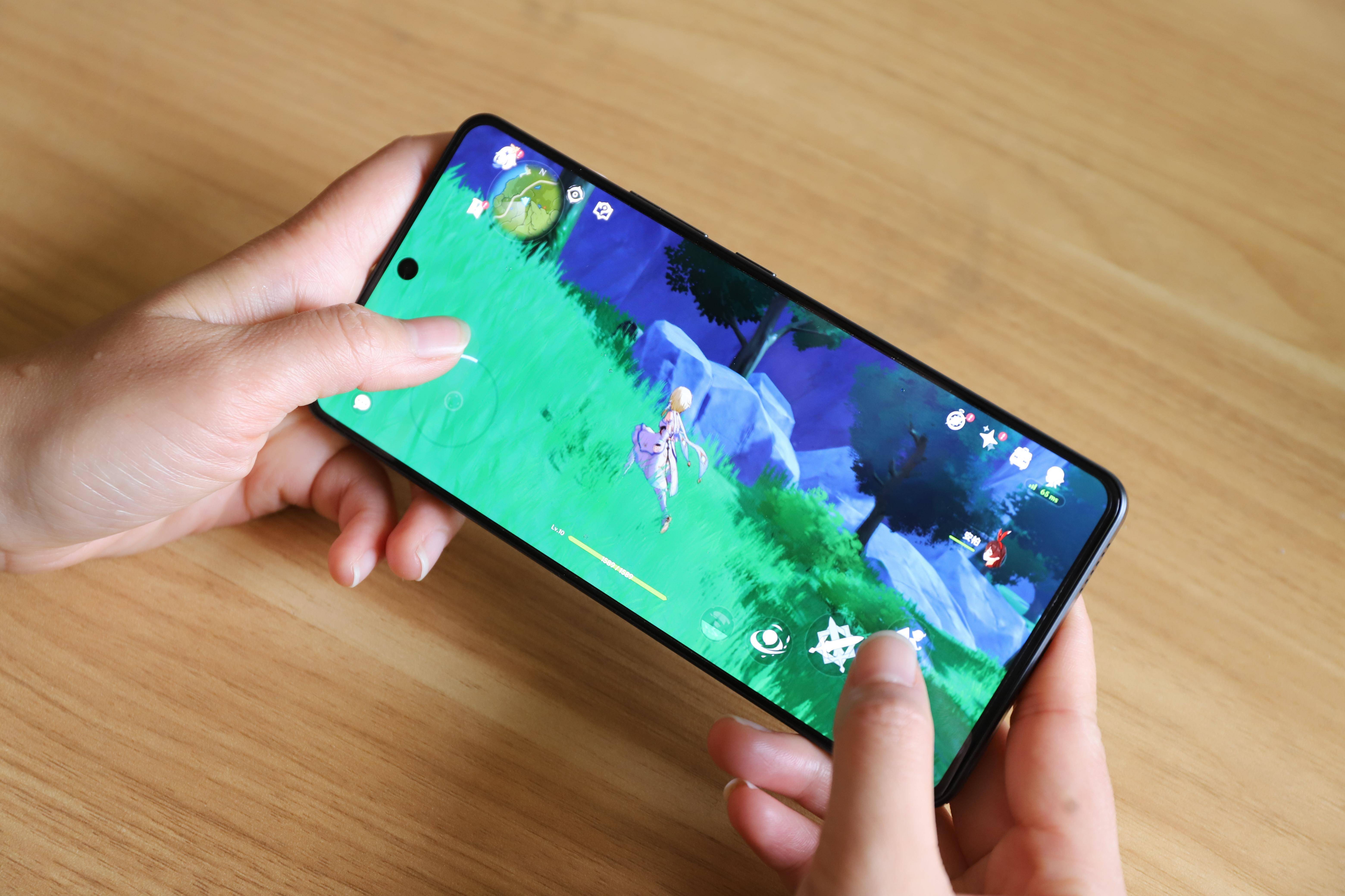 手机游戏像红警差不多有吗_iqoo不像游戏手机的游戏手机_手机游戏像素风