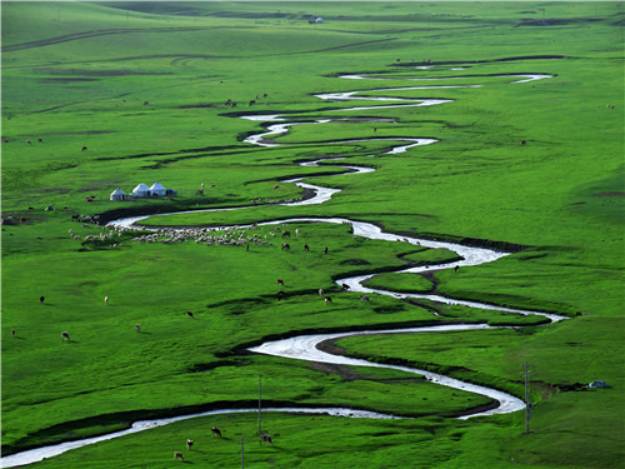 战争时刻新春版_绝命时刻现代战争_绝命时刻现代战争win10