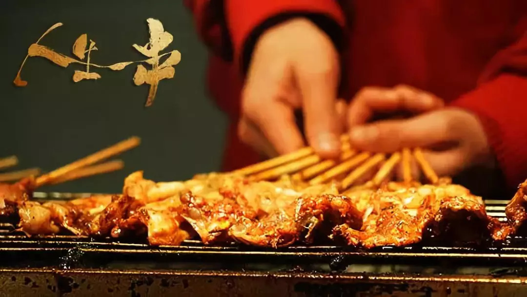 2018游戏手机对比平板_平板比手机好玩吗_同价位平板和手机游戏体验