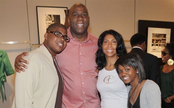 卫平布莱恩特黑詹姆斯_卫平布莱恩特_卫平布莱恩特梗