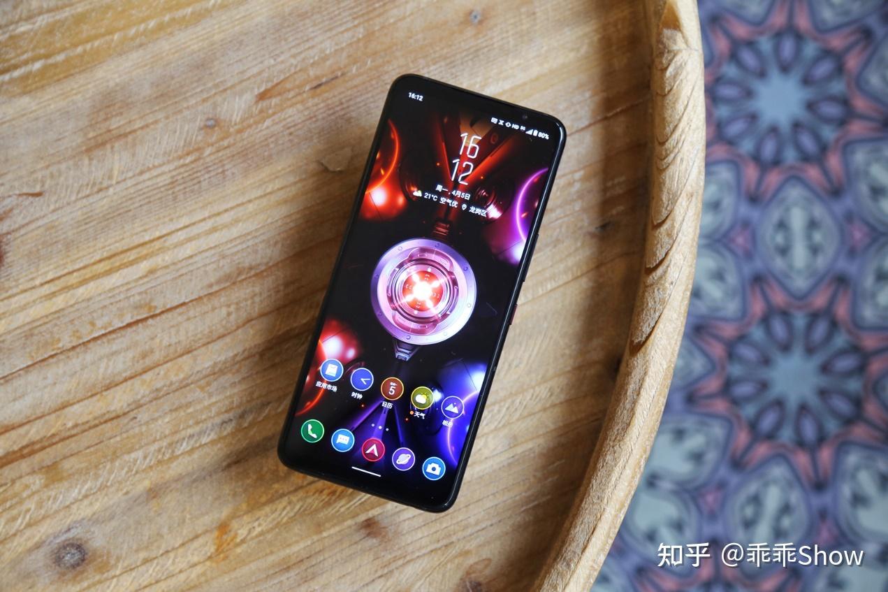 笔记本能玩手机游戏吗_笔记本玩手机游戏卡怎么办_笔记本能玩多久的游戏手机