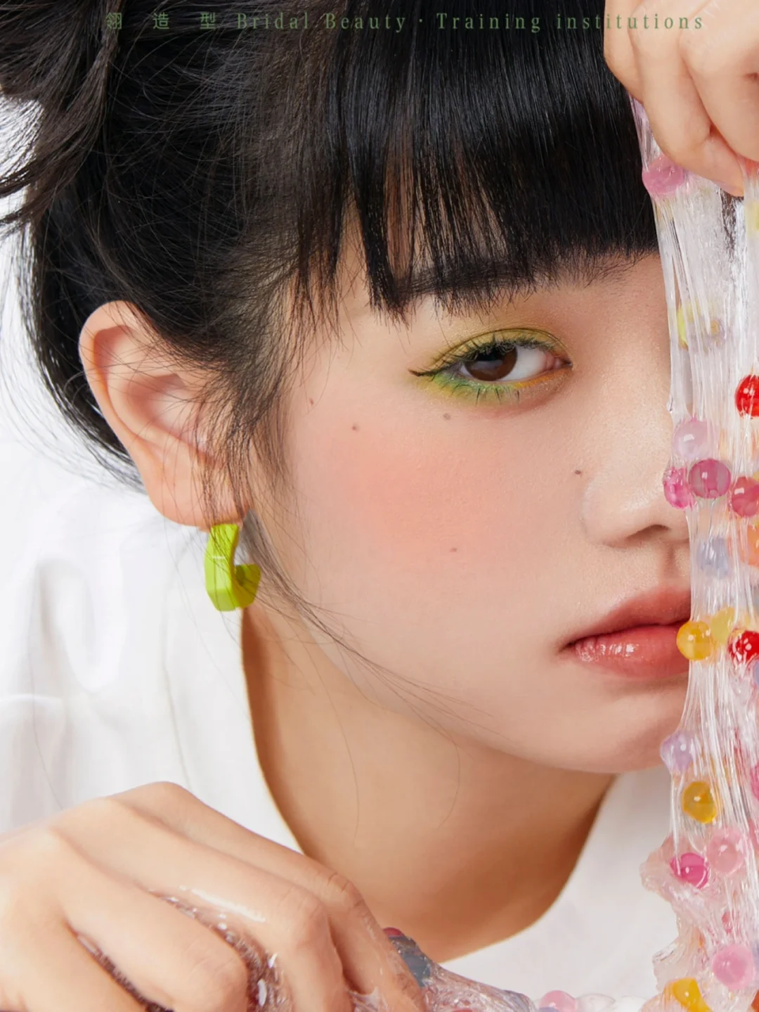 textarea默认提示文字_默认文本_textarea设置字体