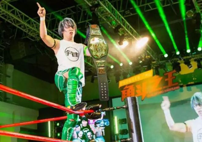 wwe世界摔跤娱乐官网_wwe世界摔角游戏手机版_wcw世界摔角作弊代码