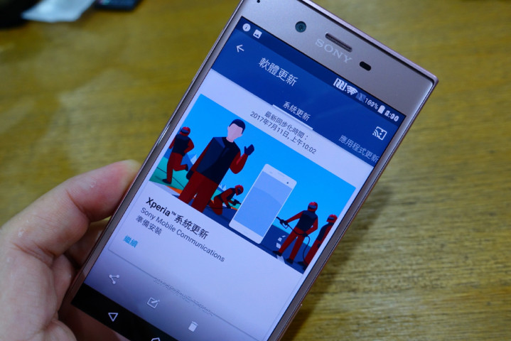 手机打一把游戏烫到不得了_手机烫游戏卡怎么办_打游戏手机发烫就卡住