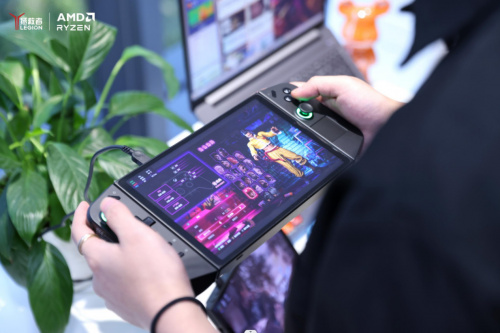 手机打一把游戏烫到不得了_打游戏手机发烫就卡住_手机烫游戏卡怎么办