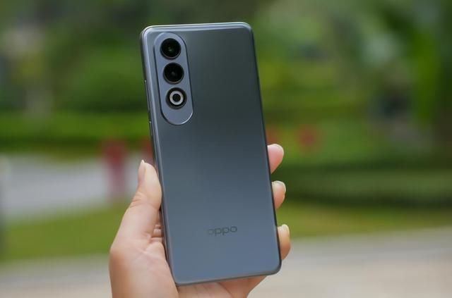 oppoa57现在价格_铁什么价格现在_价格现在是多少