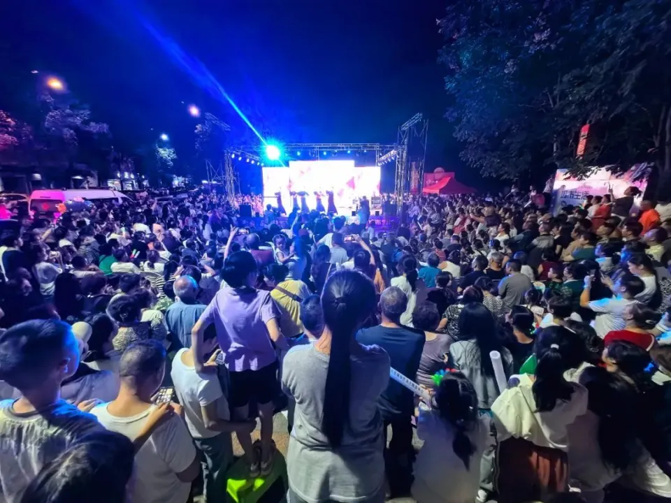 邦邦人_邦邦人_邦邦人