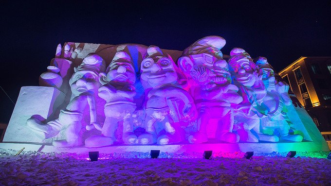 东北玩泥巴真正歌词_东北玩泥巴_我在东北玩泥巴