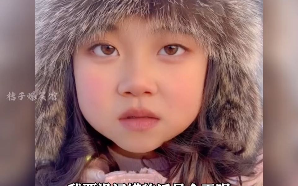 90后父母带娃玩手机游戏_父母带孩子玩手机_父母玩手机游戏对孩子的影响