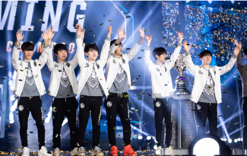 日本手机游戏ios_lol日本手机游戏_日本手机游戏app