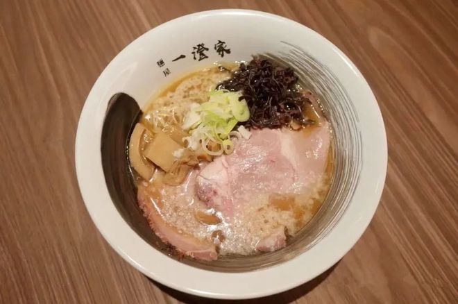 熊拉面加盟费是多少钱_拉面熊_金杨金杨拉面拉面王
