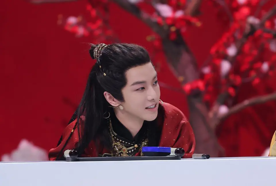 赤脚app_赤脚游戏角色_赤脚的手机游戏