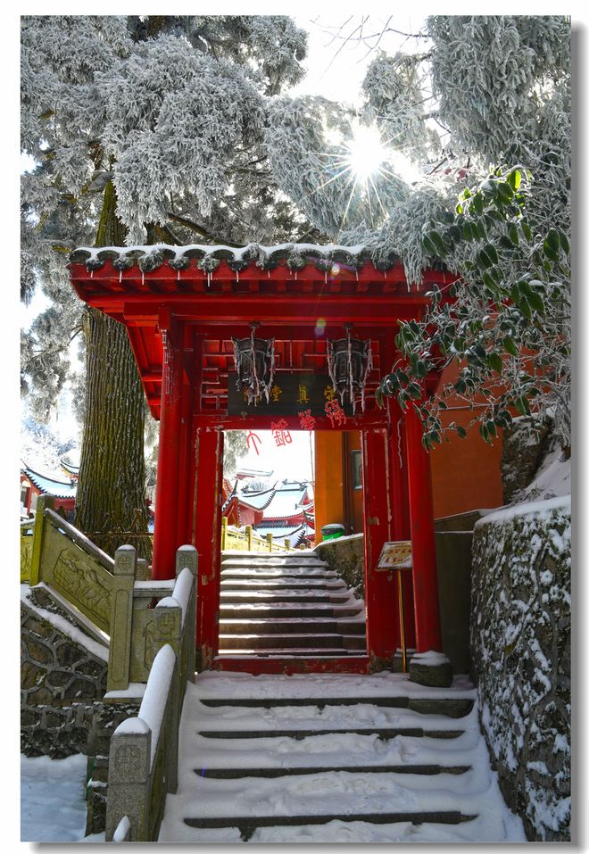 赤脚的手机游戏_赤脚app_赤脚游戏角色