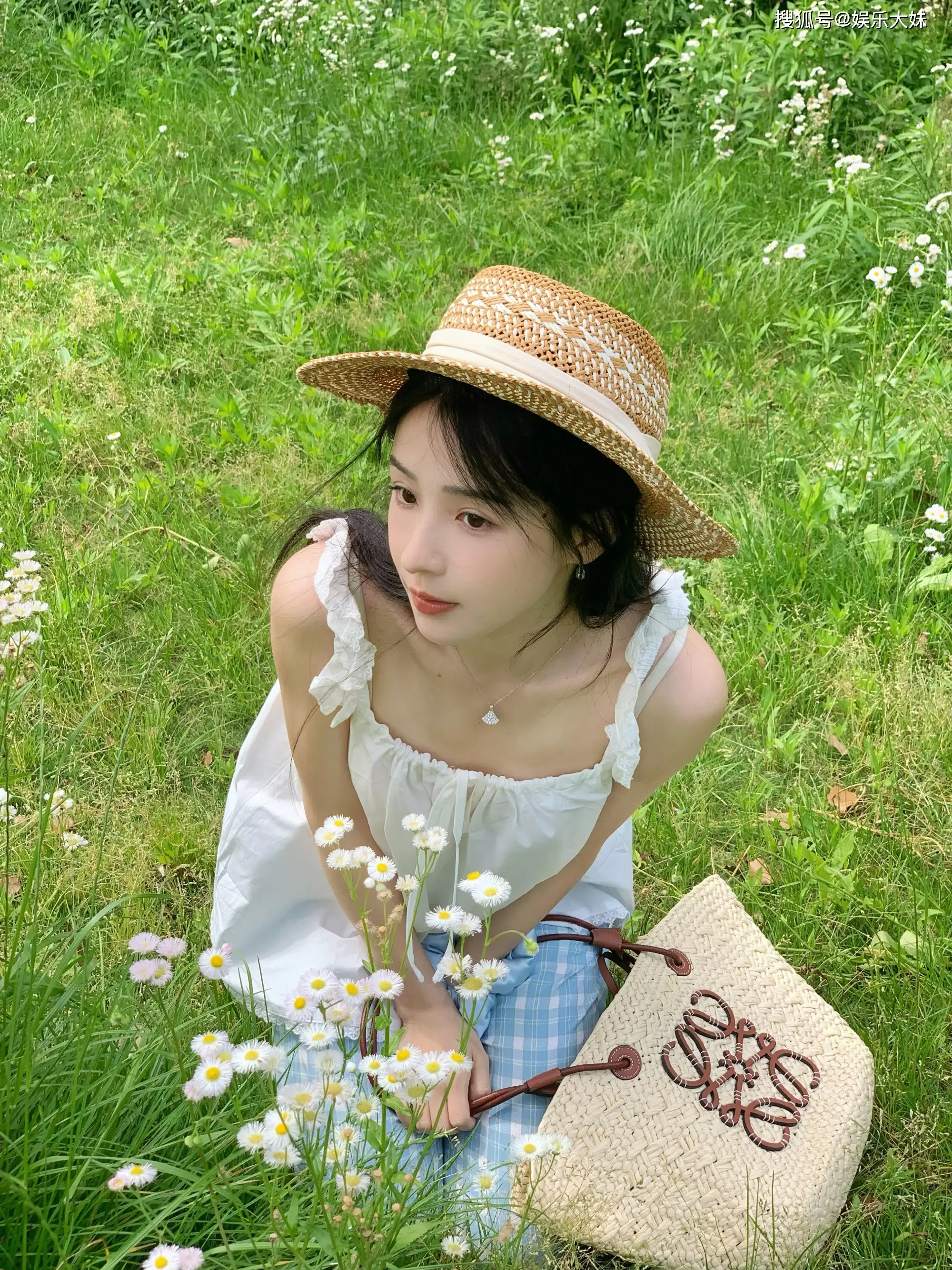 代言游戏的明星真可恶_代言游戏赚钱吗_陈一发代言的手机游戏