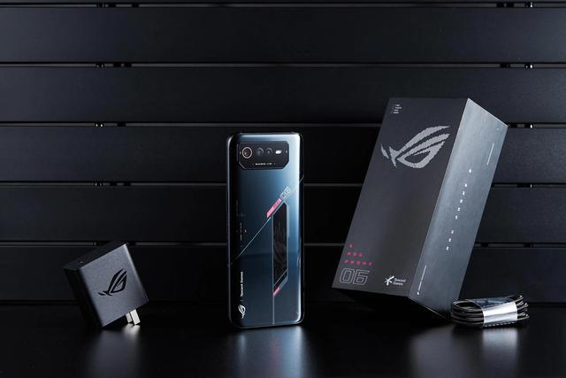 rog游戏手机5游戏_游戏手机rog和红魔哪个好_游戏手机ROG2