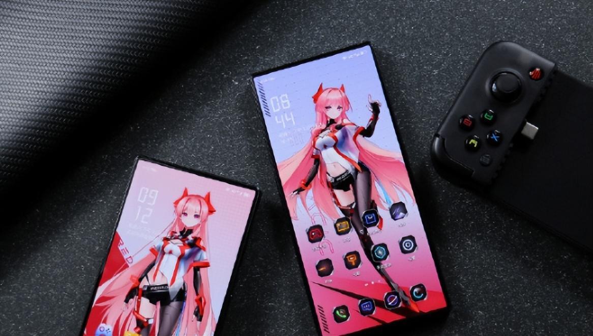 iqoo 手机游戏玩法_游戏手机iqoo1_iq手机玩游戏怎么样