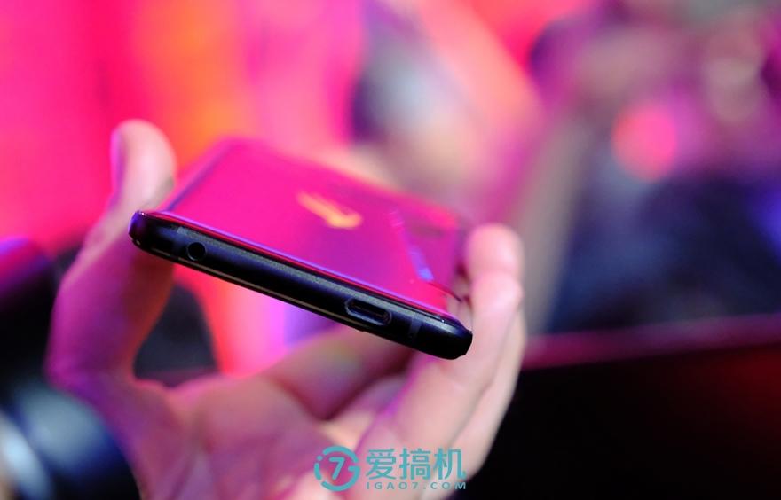 手机超频玩游戏_ROG5游戏手机超频_rog手动超频
