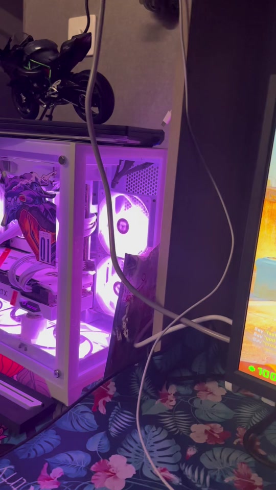 手机玩游戏屏幕显示不全怎么办_手机屏幕玩游戏_把手机当显示器玩游戏好吗