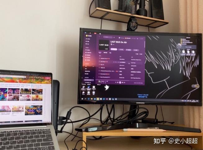 把手机当显示器玩游戏好吗_手机玩游戏屏幕显示不全怎么办_手机屏幕玩游戏