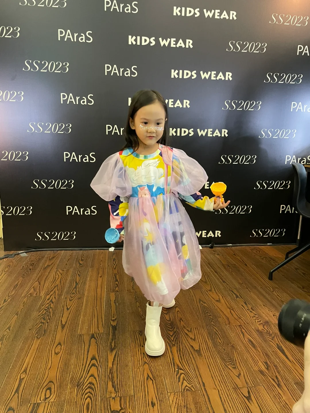 女孩找手机游戏名字_搜索女孩玩的游戏_3岁女孩找手机游戏