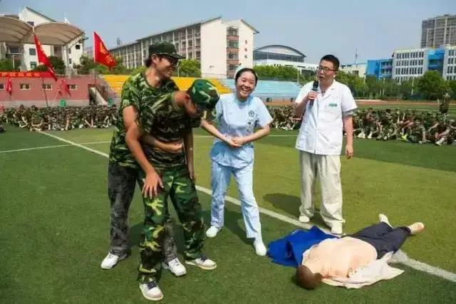 入敛师_入敛师_入敛师