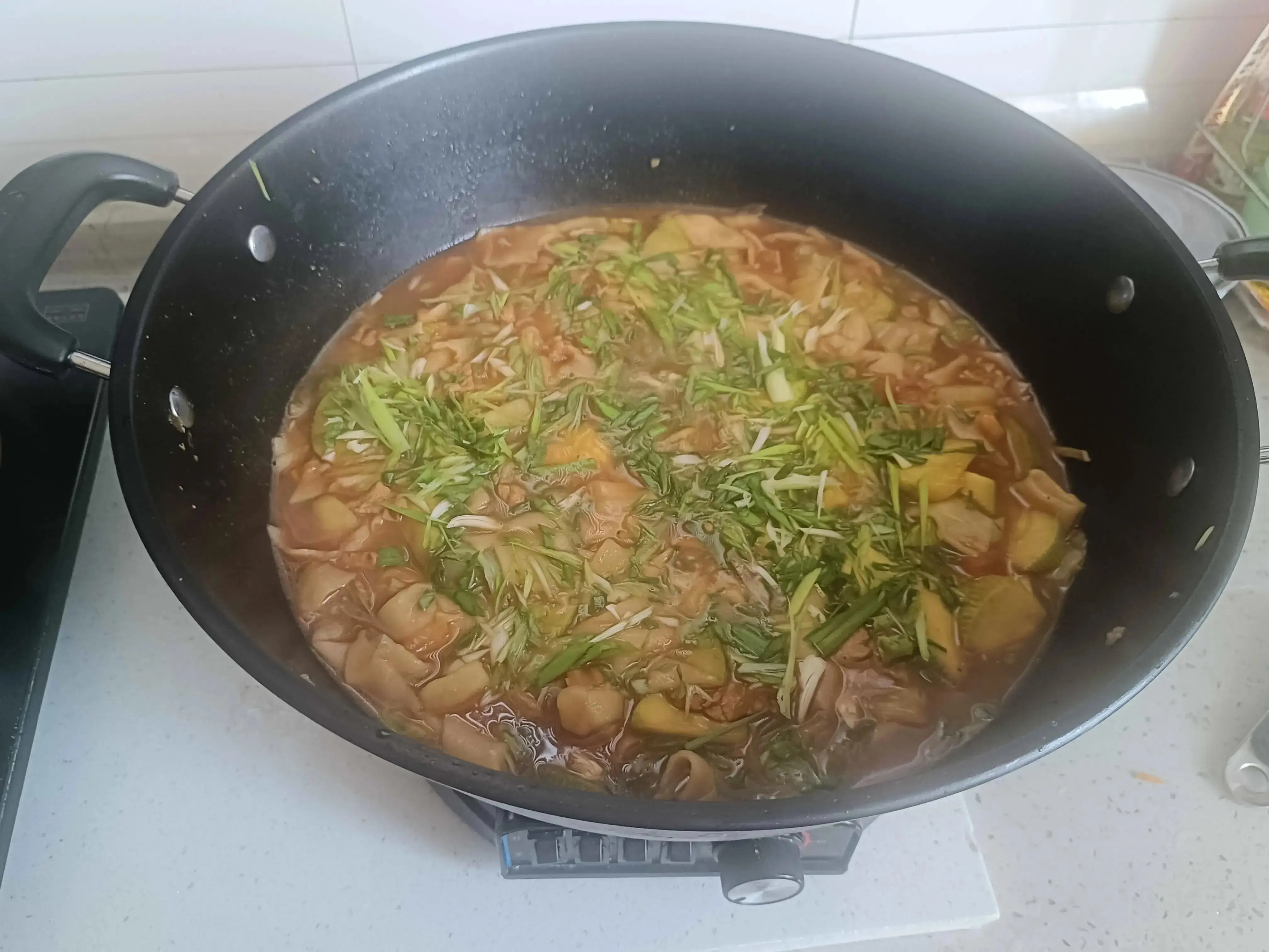 4gb的手机能不能打游戏_4gb手机玩游戏够吗_4g手机打游戏卡吗