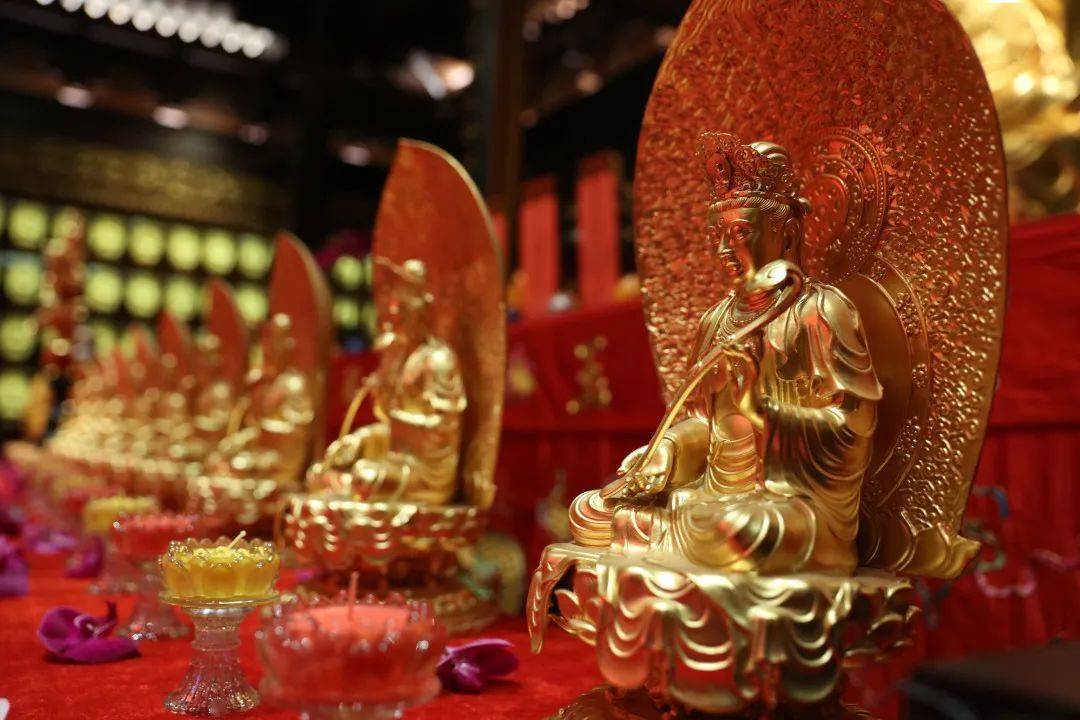 八幡大菩萨_八幡大菩萨旗帜_八幡菩萨庙