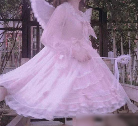 97版洛丽塔一树梨花压_洛丽塔树梨花压海棠_洛丽塔一树梨花压海2001