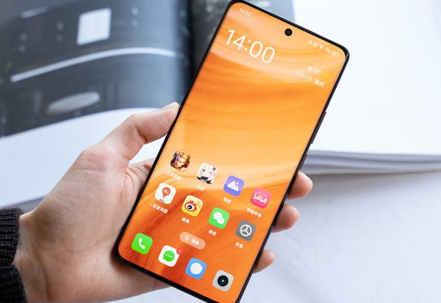 买个手机游戏多少钱_4000买哪部游戏手机_买游戏手机的人多吗