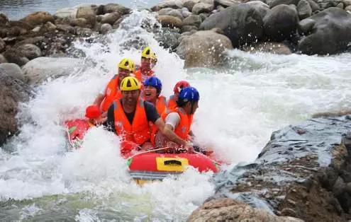 2011年8月25日_2025年是不是润月年_那年有润月年