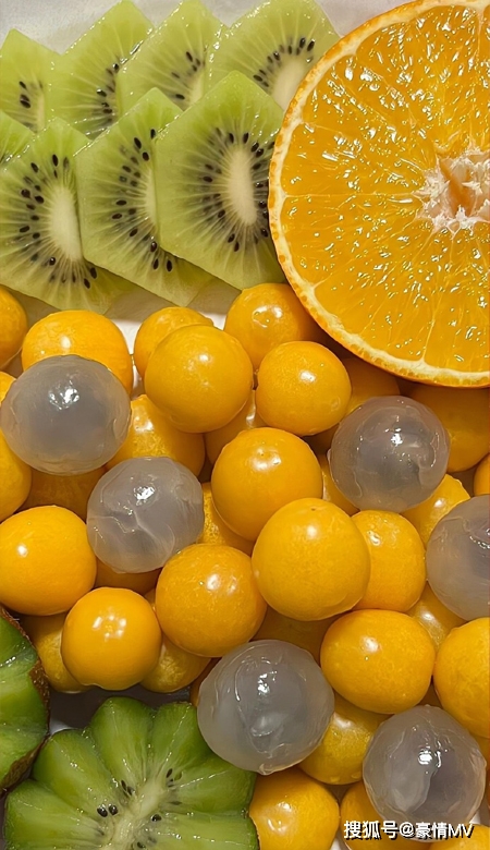 躲子弹的手机锁屏游戏_子弹躲我_躲子弹的小游戏