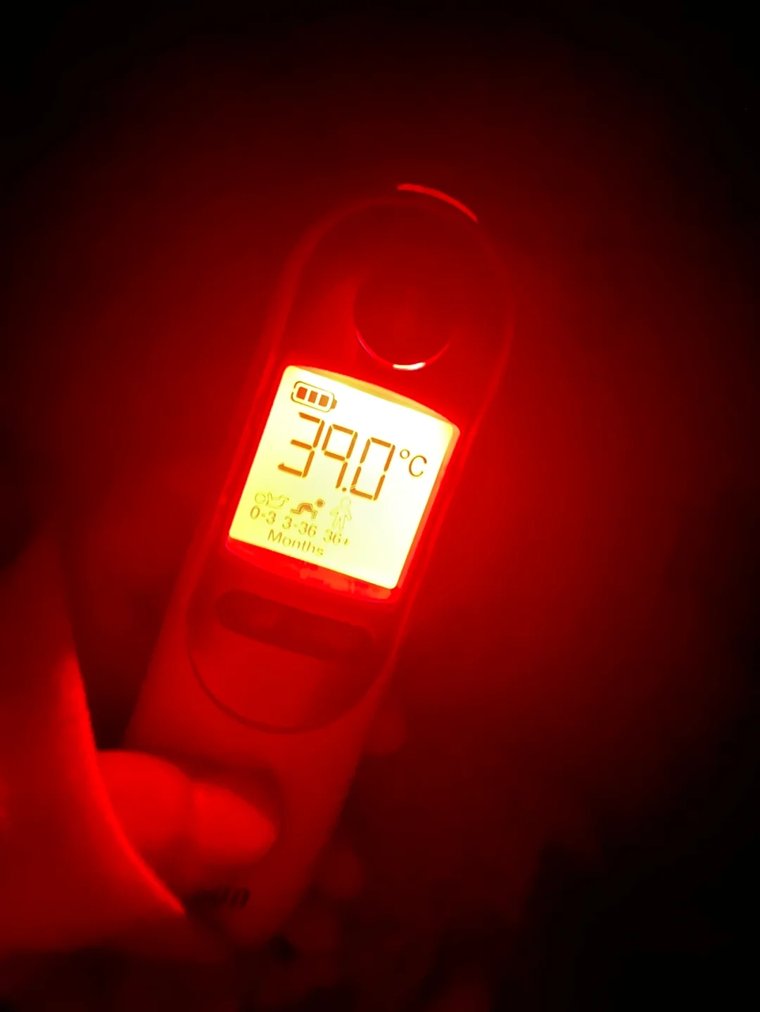 发烧能玩手机游戏吗_发烧时可以玩多久手机游戏_发烧玩手机游戏可以时常玩吗