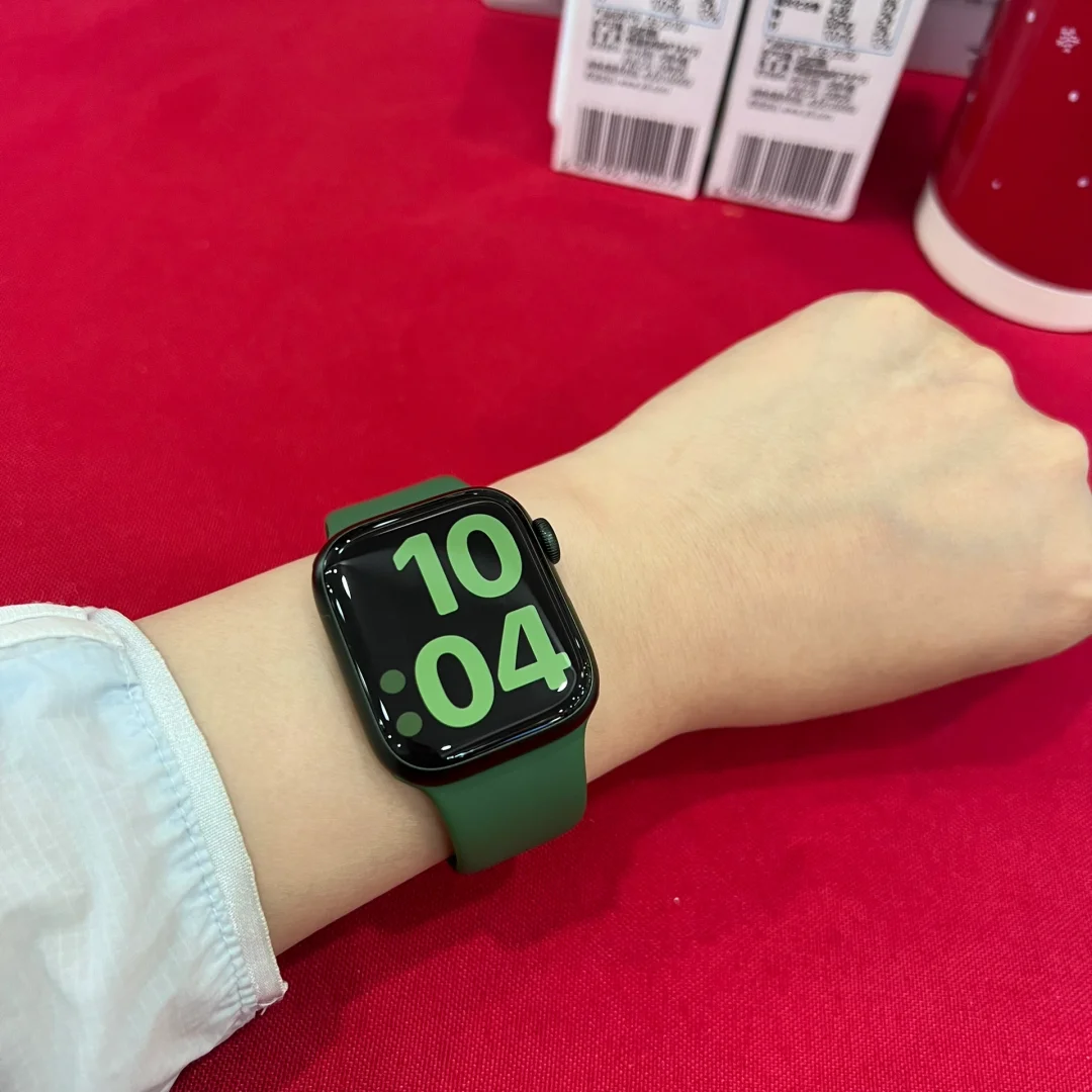 玩手机游戏的好处_iWatch玩手机游戏_玩手机游戏的危害